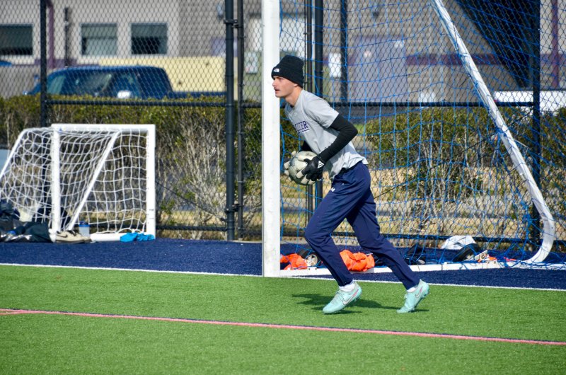 Seahawks senior Austin Taylor starts the transition.