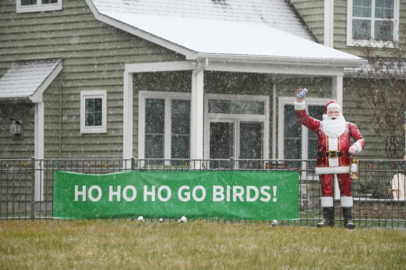 Santa is a known Eagles fan. NICK ROTH PHOTO