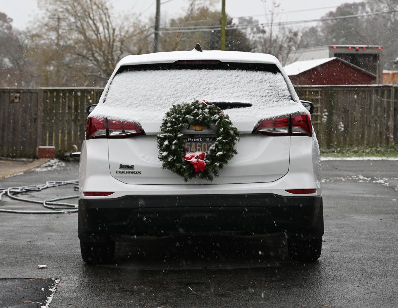 This Milton SUV is decorated for the season. NICK ROTH PHOTO