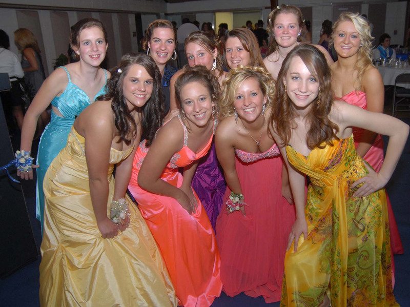 Cape Henlopen High holds annual prom | Cape Gazette