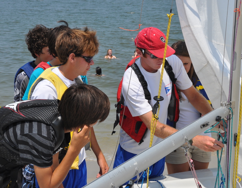 lewes yacht club sailing camp