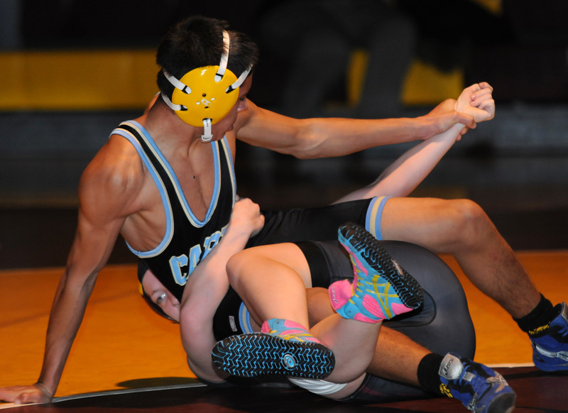 Cape wrestling pins 55 points on Sanford