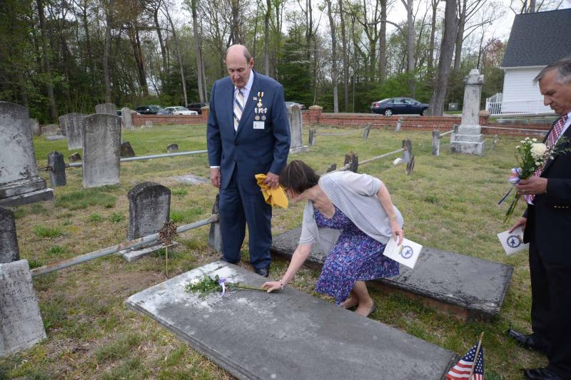 SAR holds dedication and patriot grave marking | Cape Gazette