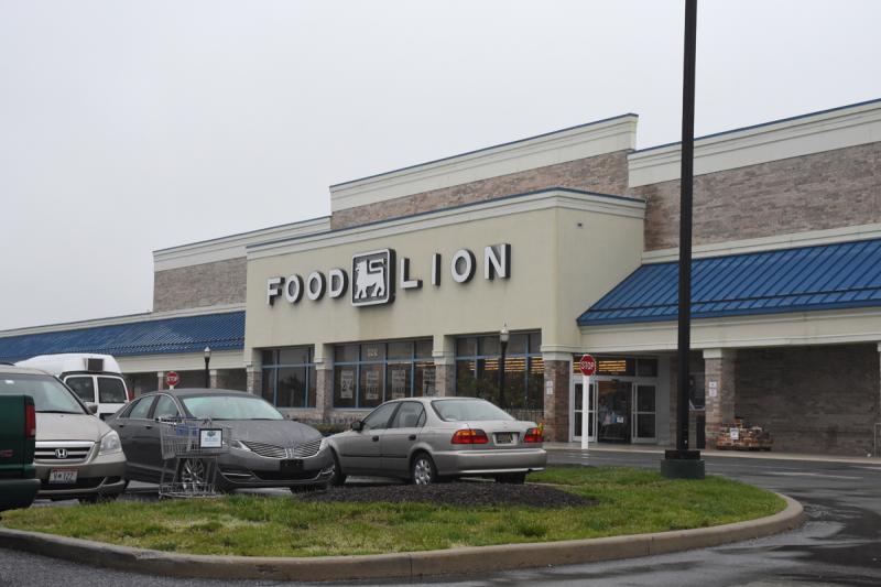 Former Food Lion stores reopen as Weis Markets