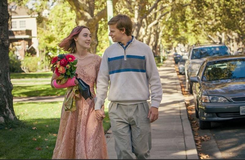 “lady Bird” Genuine Moments Of Life That All Awkwardly Fit Together