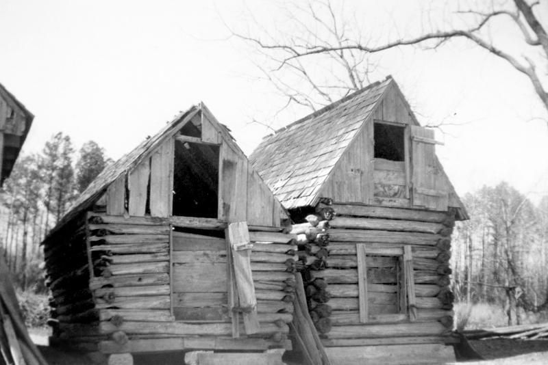 Notched Log Corn Cribs From The Early 1900s Cape Gazette