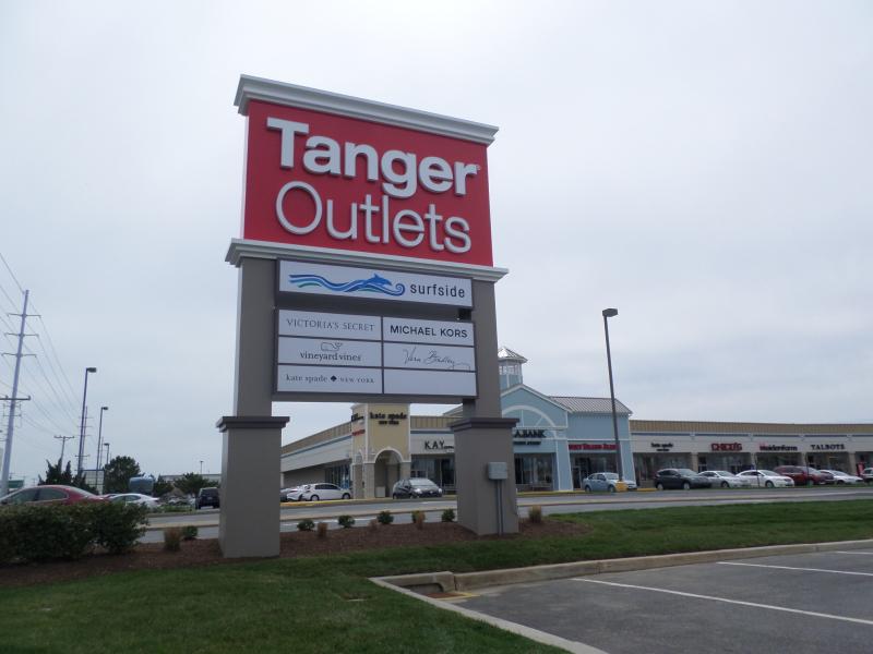 tanger outlet free gift card