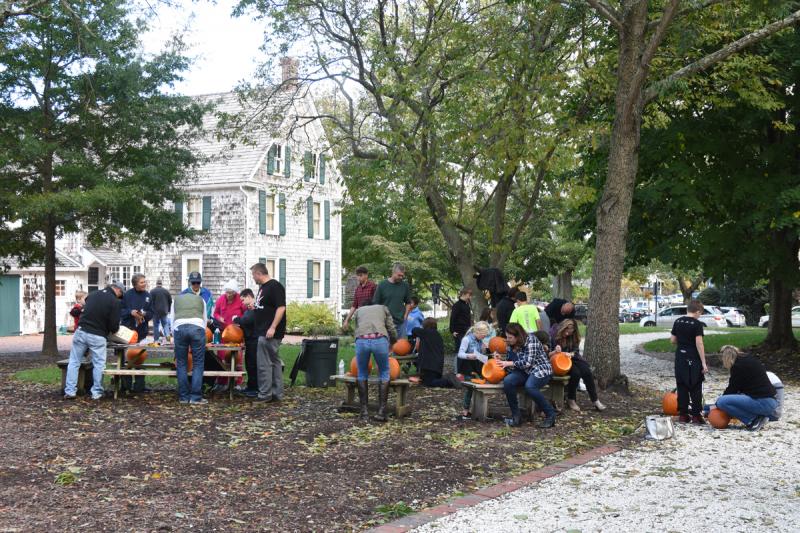 Pumpkin carving set Oct. 29 for Lewes trick or treat Cape Gazette