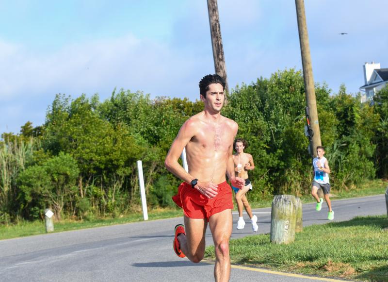 Darian Sorouri won the Outlet Liquors and Jungle Jim’s 5Ks this past weekend. DAVE FREDERICK PHOTOS