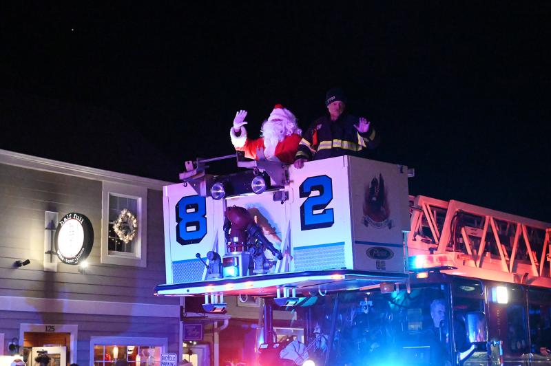 Lewes Christmas parade ushers in holiday season Cape Gazette