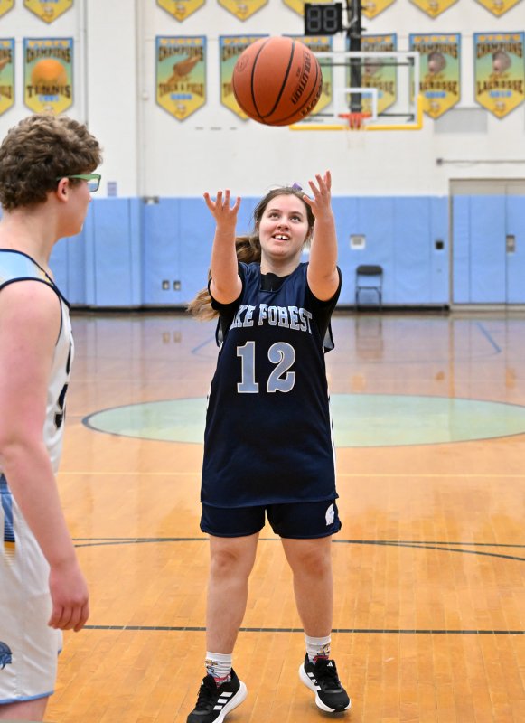 Mariah Quinones hits a shot for the Spartans.