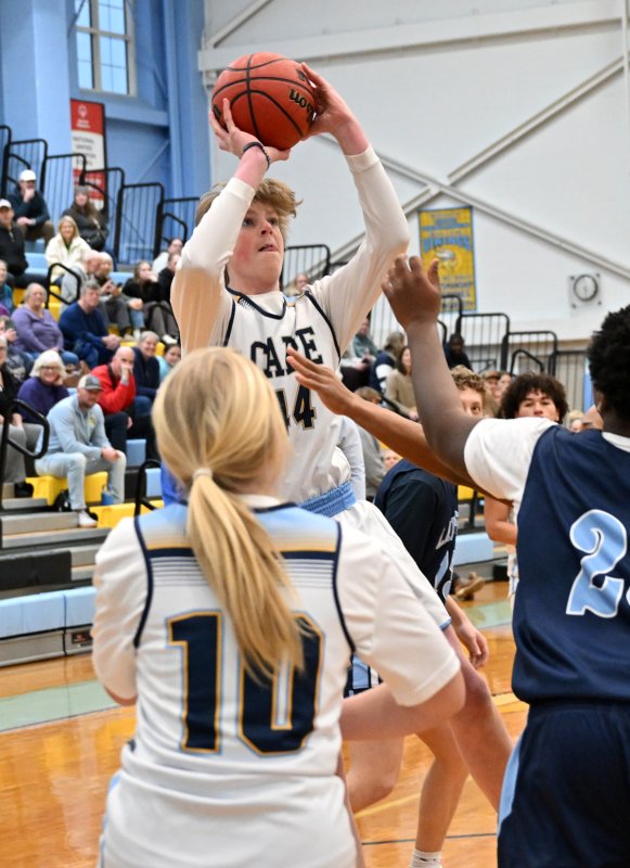 Cape senior unified partner Erichson McMahon takes a shot.