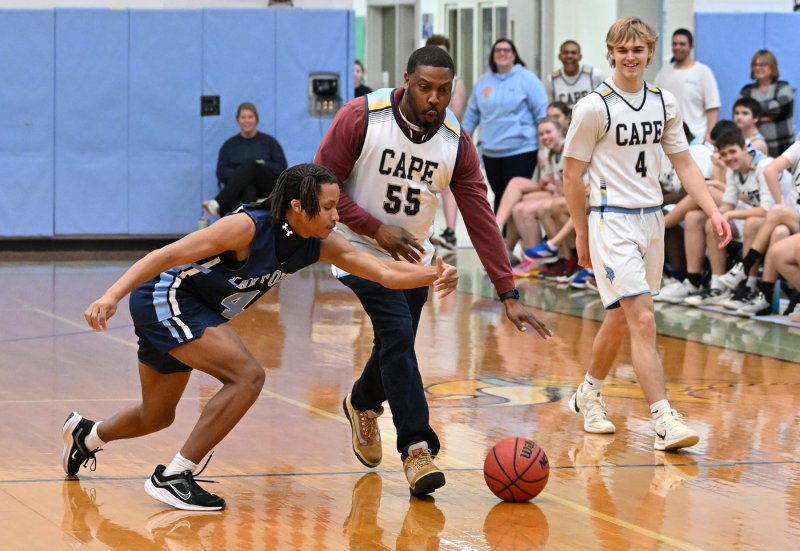Coach Kyle Mansfield gets a chance in the Unified Partner Challenge.