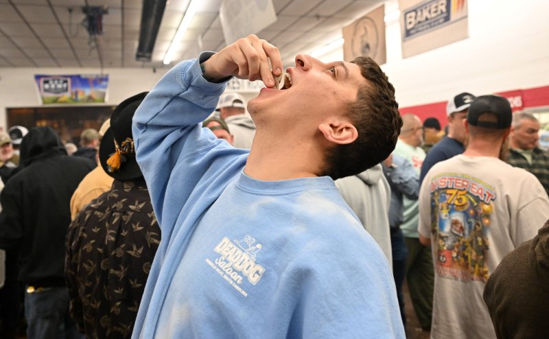 Tyler Bryson throws one down.