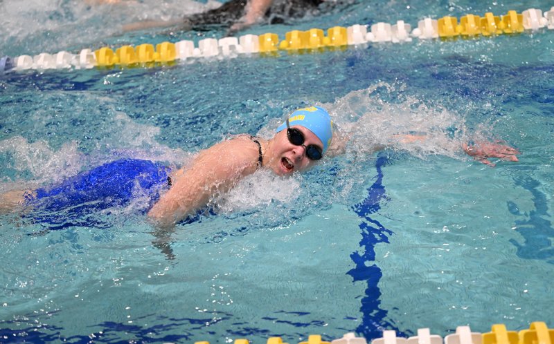 Cape’s Zoey Neufeld swims the 500 free for the Vikings.