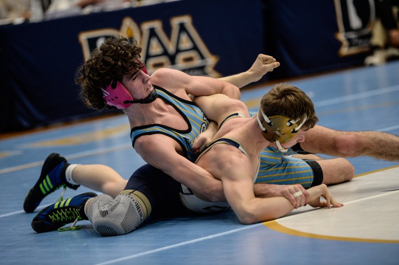 Cape’s Austin Guerrieri beats Nick Papiro of DMA for third place.