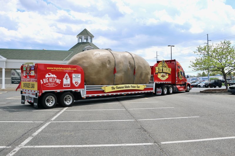 The Famous Idaho Potato Tour truck pulls into the parking lot at Lighthouse Plaza on Coastal Highway April 17. The Tater Team stopped for a quick vacation en route from Atlanta to Connecticut. They are on a seven-month, 35-state tour. BILL SHULL PHOTOS