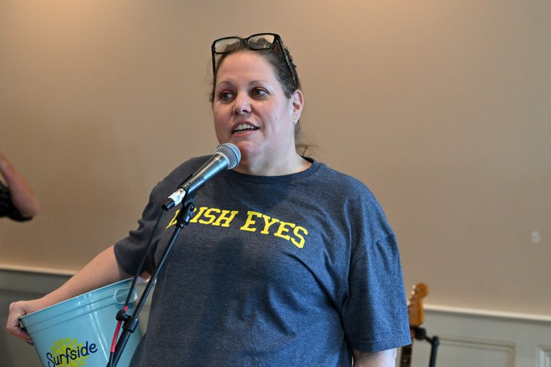 Cape Community Fund board member Maryellen Kiernan speaks to the crowd during the event.