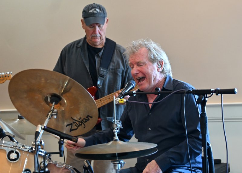 Funsters drummer Ed Shockley sings “Rosalita.”