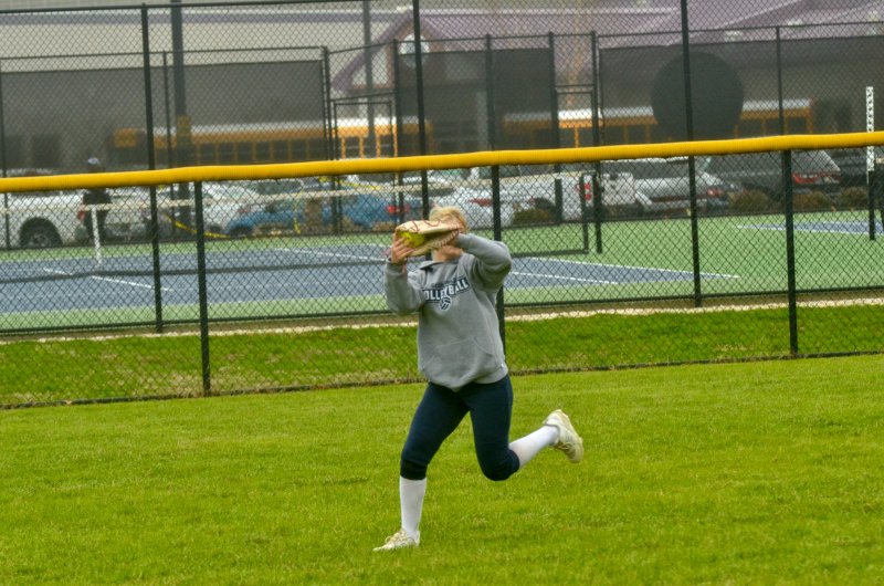 Seahawks sophomore Marley Campanese squeezes an out after a quick sprint to the liner.