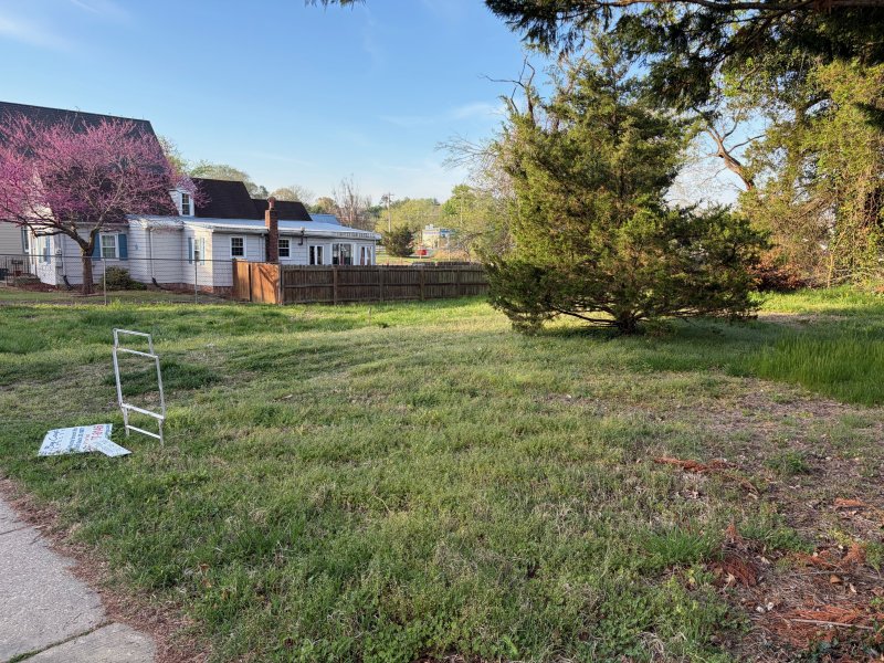 Milton Historic Preservation Commission tabled an application for design approval for a proposed commercial venture at 216 Union St. to allow the applicant to submit additional renderings. RYAN MAVITY PHOTO