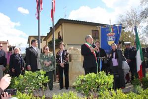 Greve Mayor Alberto Bencista talks to the crowd. SOURCE SUBMITTED