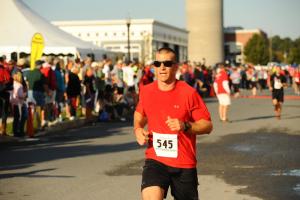 Mark Moore, an outside linebacker on the 2003 University of Delaware national championship football team, placed 15th in the 10K in a time of 39:44. BY DAVE FREDERICK