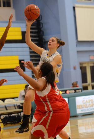 Cape guard Alison Palmer glides to the hoop for a deuce. BY DAN COOK
