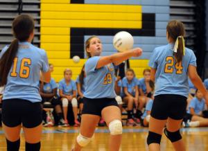 Beacon's Alyssa Whaley gets a dig. BY DAN COOK