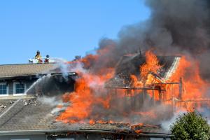 Ron MacArthur earned second place in the Spot News category for his photographs of a 2014 five-alarm fire at Mid-Atlantic Family Practice. BY RON MACARTHUR
