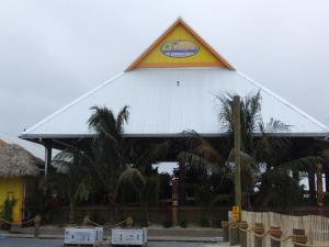Paradise Grill's attorneys have argued the restaurant did not need to notify Pot-Nets Bayside residents of its plans to expand because the residents did not own the property. BY RYAN MAVITY