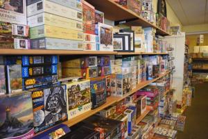 Puzzles features hundreds of jigsaw puzzles and other brain teasers. BY NICK ROTH