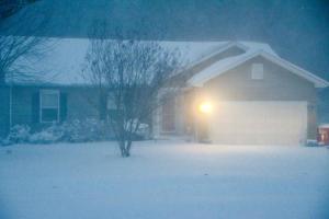 7 a.m., Jan. 4 - 26 degrees. Snow continues to fall under blizzard conditions in the Lewes-Rehoboth Beach area. RON MACARTHUR PHOTO