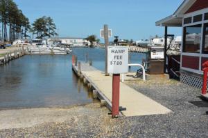 Bayside Bait and Tackle has a fueling dock.