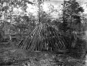 DELAWARE PUBLIC ARCHIVES PHOTOGRAPH/GEORGE AND IRENE CALEY POSTCARD COLLECTION
