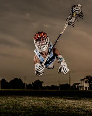 Lacrosse-Athlete-flies-through-air-in-Delaware