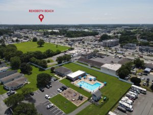 MOVE-IN READY, INVESTMENT OPPORTUNITY, REHOBOTH BEACH, RT ONE, AMENITIES, COMMUNITY POOL, SCREENED PORCH, COASTAL COMMUNITY, DELAWARE HOMES, DELAWARE REAL ESTATE, DELAWARE BEACHES