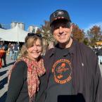 Enjoying the live music are Bonnie Bloomqvist, left, and Walt Hetfield.
