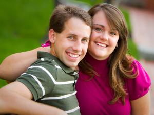 Erin Dignan to wed Kurt Stephens. SOURCE SUBMITTED