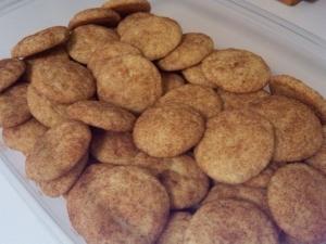 Enjoy making these fun and easy snickerdoodle cookies with your family this weekend! SOURCE IMAGES