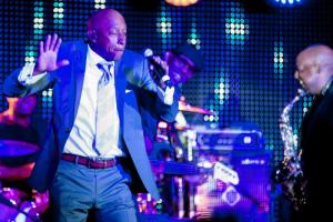 Jeffrey Osborne tears it up on stage with his band. DENY HOWETH PHOTO